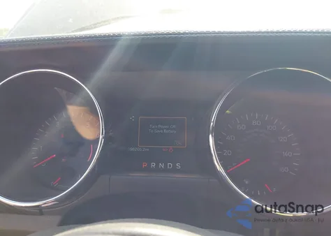 2016 Ford Mustang V6 из США, поврежденный, VIN 1FA6P8AM7G5273624